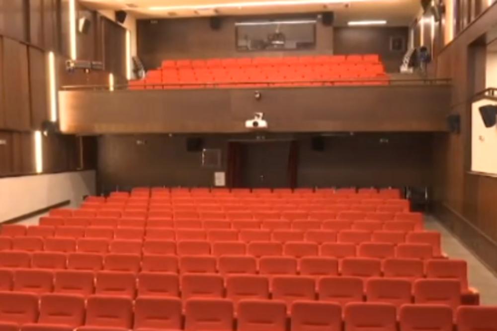 JOŠ JEDNA ŠKOLA STRAVE! Jezivi detalji, devojčice dodirivao po intimnom organu! Glumica progovorila o UŽASU!