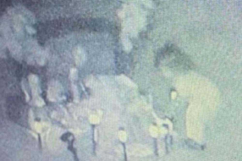 POSTAVILA JE KAMERU NA GROBU ĆERKE ZBOG ČUDNIH DEŠAVANJA: Kada je majka videla snimak, mentalno je OBOLELA!