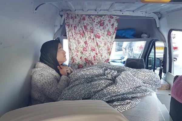 SRPSKI CARINICI SU NA GRADINI NAŠLI SKRIVENI BUNKER: Nisu mogli ni da sanjaju šta će ZATEĆI UNUTRA (FOTO)