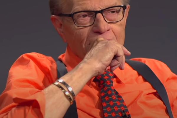 PRVO USVOJENI SIN, A ONDA ROĐENA ĆERKICA! Poznatom voditelju UMRLO dvoje dece u razmaku od 3 nedelje