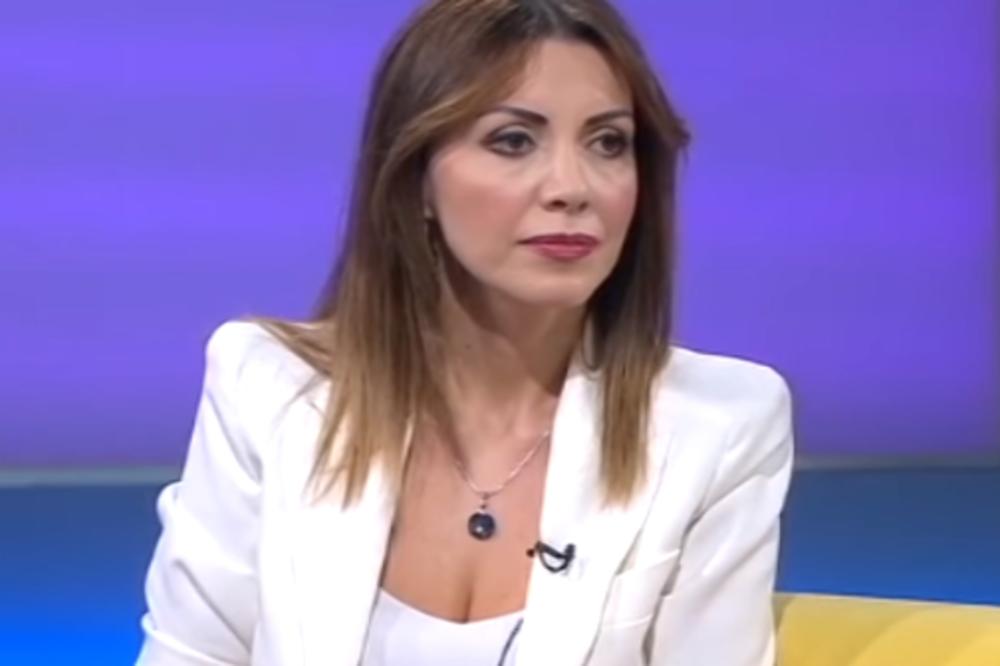 ONA JE TV LICE O KOM SE NAJMANJE ZNA! Stalno je gledamo, a ne znamo ništa o poslednjoj voditeljki Slagalice