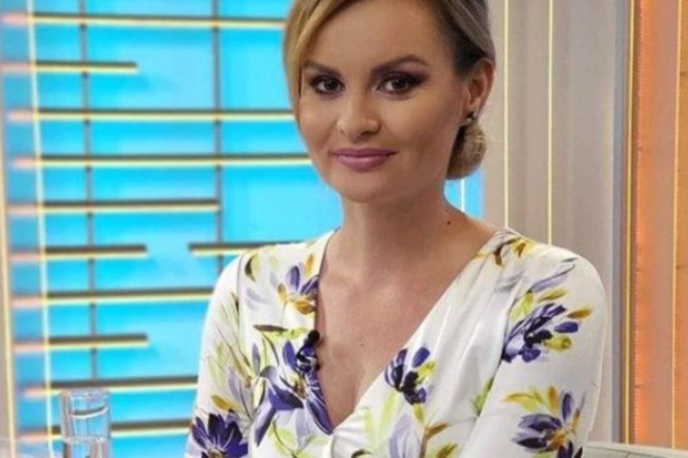 O VODITELJKI JUTARNJEG PROGRAMA I ŠTA JOJ SE DESILO U EMISIJI SVI PRIČAJU: Bolje da nije oblačila suknju!