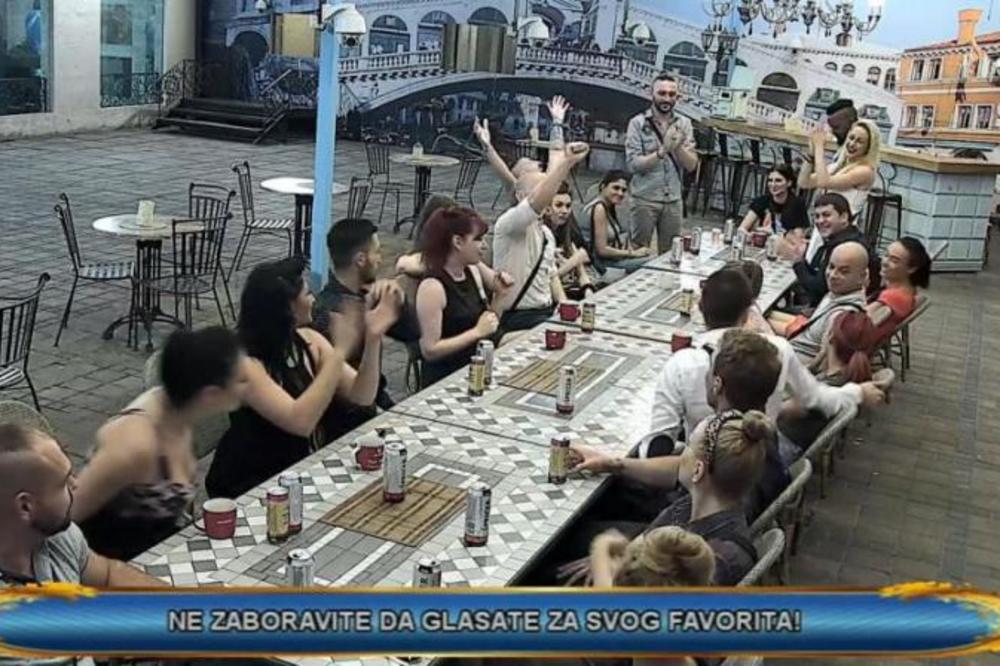 PREKINUTO FINALE PAROVA: Jedan takmičar potpuno PUKAO PA PLAKAO KAO KIŠA, evo šta se sada dešava!