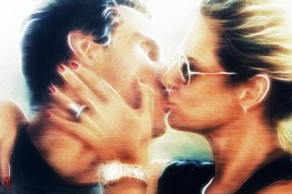 ZNATE LI U ŠTA VAS PRVO GLEDA MUŠKARAC AKO JE ZAINTERESOVAN: Mislite u OČI? Kakva GREŠKA! Nećete VEROVATI!