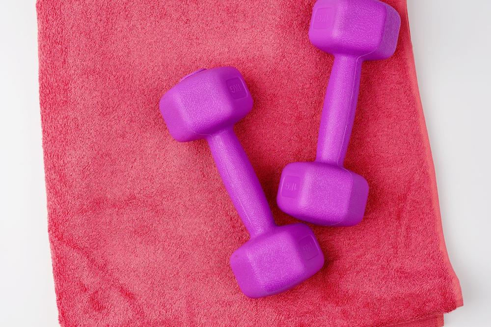 JESTE LI ČULI ZA JAPANSKU METODU PEŠKIRA? Uz pomoć nje ćete imati stomak iz snova za samo PET MINUTA DNEVNO!