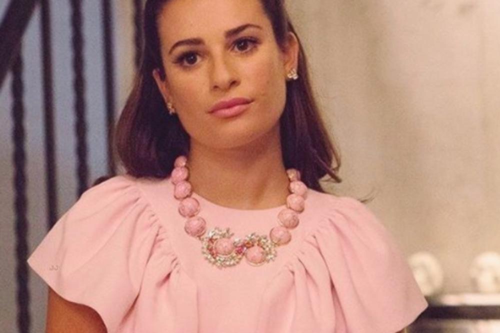 GLUMICA SE PORODILA SA 33 GODINE I DALA SINU SIMBOLIČNO IME ZBOG TOGA ŠTO SE DEŠAVALO: Trajalo je danima