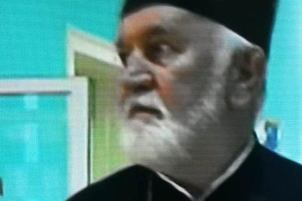 TRAŽILA SVEŠTENIKU U BOLNICI DA JOJ OČITA MOLITVU: Bila je na samrti i bila je grešna, sad ga njen lik proganja