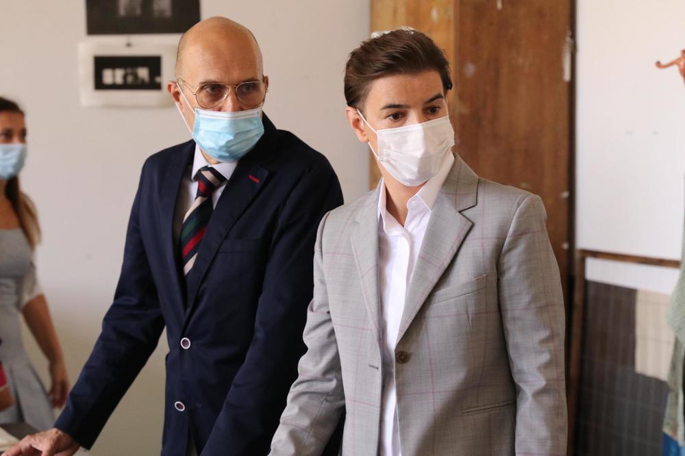 OVAJ USPEH JE ZA CELU SRBIJU: Ana Brnabić čestitala mladim matematičarima na ovaj način!