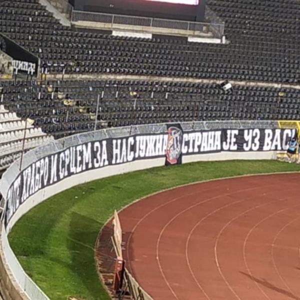 OSVANUO TRANSPARENT NA JUGU PRED RFS: Grobari su rekli svoje!