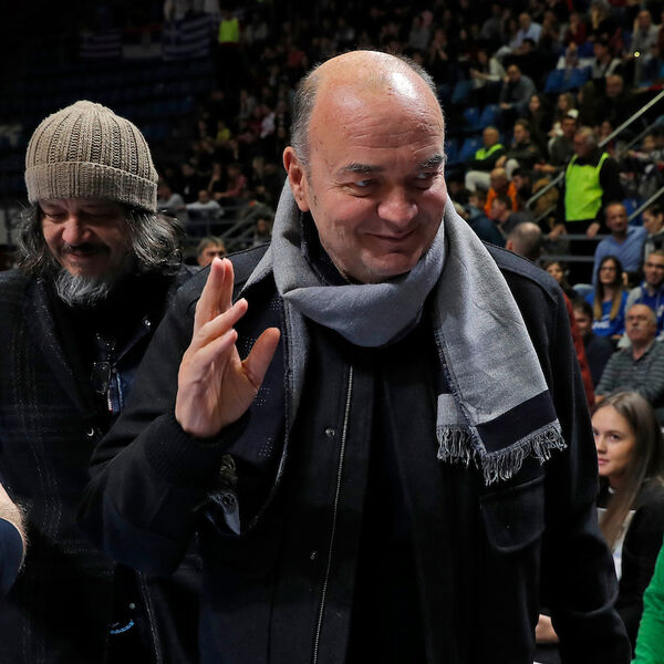 KORONA POKOSILA KLUŽ: Evo kakva je situacija sa Duškom Vujoševićem!