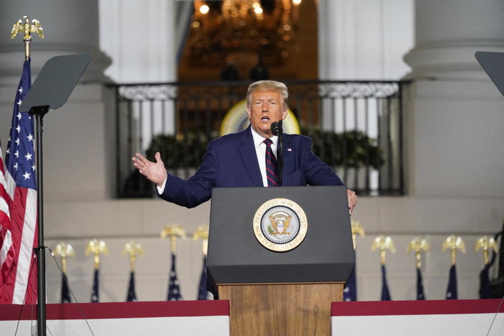 TRAMP SE DIŽE IZ PEPELA: Skočili svi rejtinzi, pratilo ga 21,6 miliona Amerikanaca