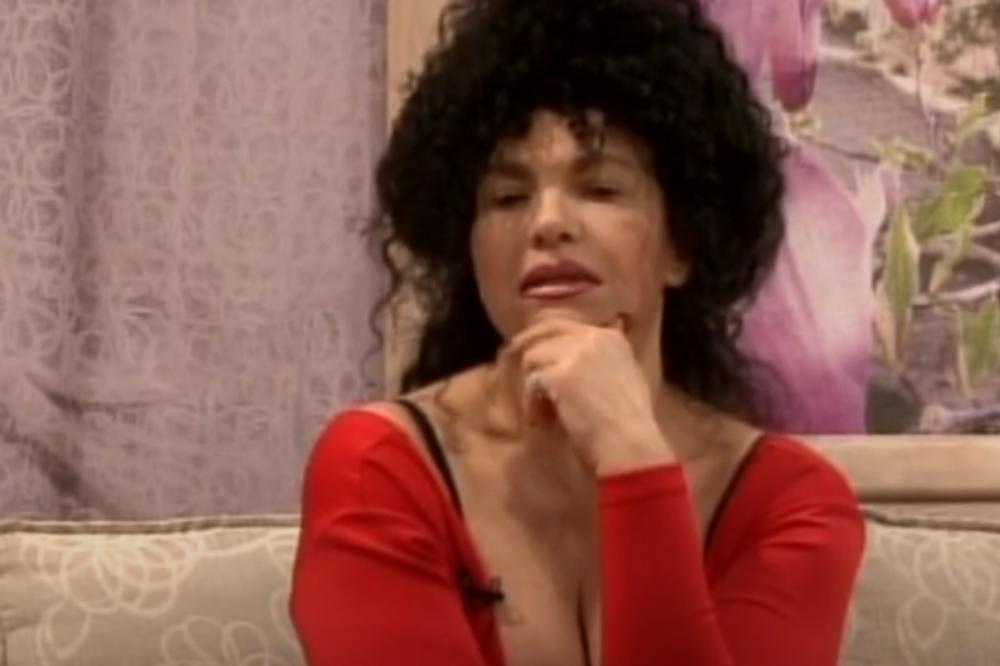 O PONAŠANJU LIDIJE VUKIĆEVIĆ NA PIJACI SVI PRIČAJU! Prodavci sa svih tezgi je znaju, uzima im bez pitanja!?