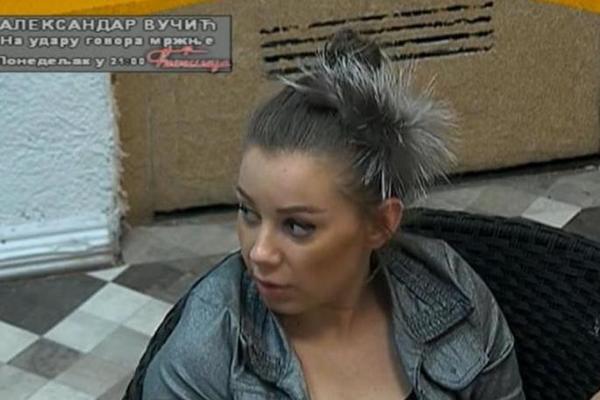 BILA SAM KOD GINEKOLOGA, VIDELA SAM BEBU! Poslala je poruku dečku u vili, OTKRILA POL DETETA! Poplava emocija!