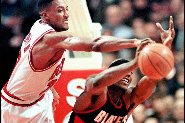 KOŠARKA JE ZAVIJENA U CRNO: Umro legendarni Robinson