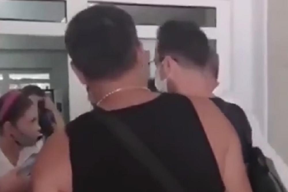 MILOGORCI NAMEŠTAJU GLASANJE! Albanci dobijaju lične karte za sat vremena da bi pomogli Đukanoviću!