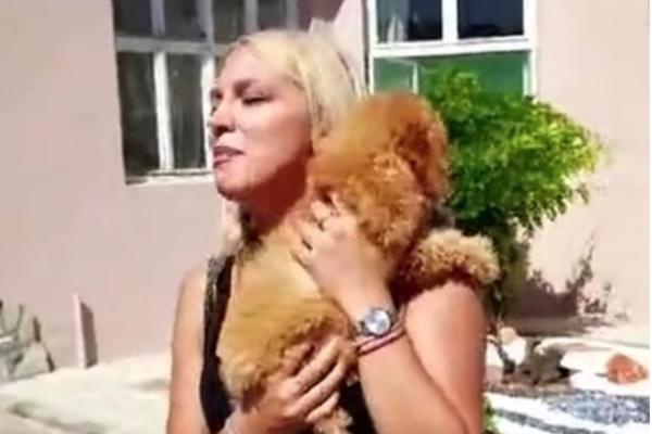 NOVI ČLAN PORODICE Milica Todorović ga ljubi, grli, ne može da prestane kad je kao PUFNICA (FOTO)