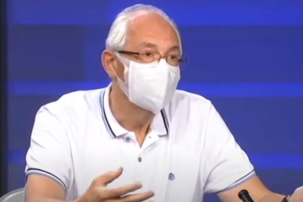 DECA ĆE NA ČASU MOĆI DA SKINU MASKU, ALI SAMO POD JEDNIM USLOVOM: Kon objasnio sve do najsitnijih detalja