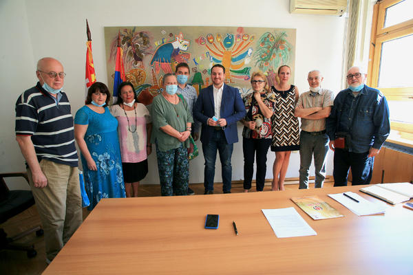 OVAKO SE BRINE O PENZIONERIMA: Čelnici opštine Stari grad najavili osnivanje SENIOR CENTRA!