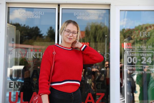 NOVA ZADRUGARKA NA KRV I NOŽ SA TAROM SIMOV! Imaju jezivu tajnu, a ESPRESO OTKRIVA SVE DETALJE! (FOTO)