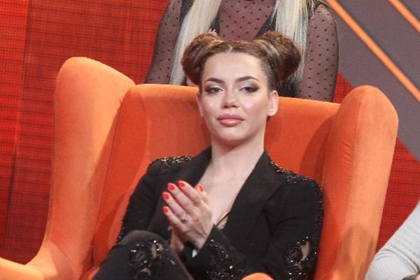 TOPALKOVA ĆERKA ŽIVI U LUKSUZU, A EVO GDE SU JE SAD USLIKALI: Niko ne veruje, au, takva devojka završila ovako