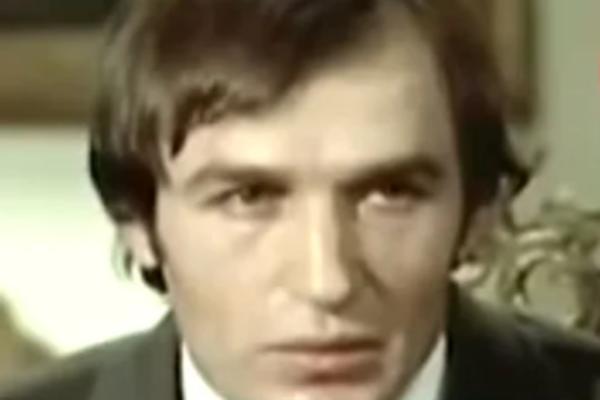 ODUZEO SEBI ŽIVOT, A ZA NJEGOVE LAŽI I PREVARE SAZNALA U KNJIZI: Priča o srpskoj glumici i glumcu je za Holivud