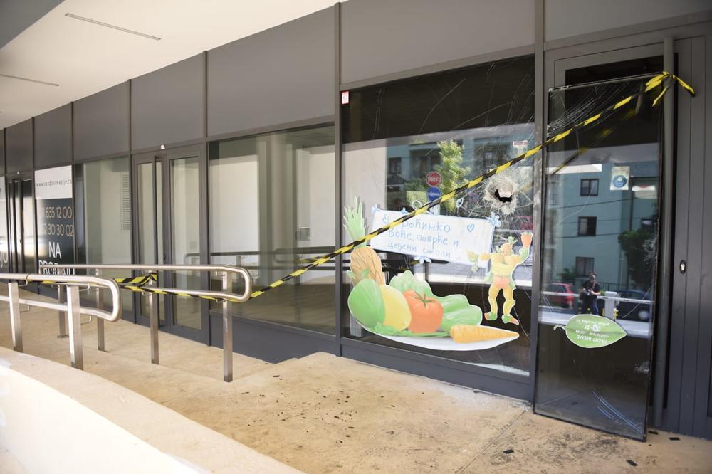 OVDE SU BAČENI MOLOTOVLJEVI KOKTELI: To je sve odgovor na BANJIČKI OBRAČUN, 3 BRATA PALA ZBOG LIKVIDACIJE