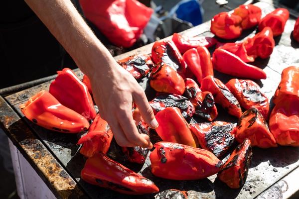 Jesen stiže, a s njom i ajvar!