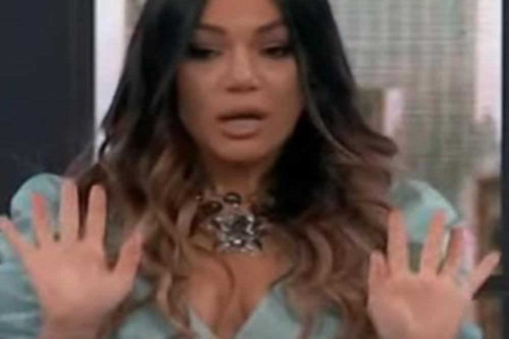 SVAKA KU*VA STENJE TAMO GDE JOJ PLATE! Jadranka navukla GNEV Srbije, ni oni više nemaju milosti posle njenog ISPADA