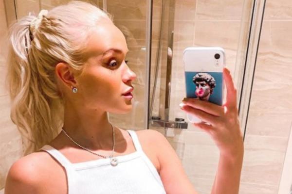 BOLESNICI ENGLESKI: Prvo su hteli četiri devojke, a onda su platili i momka iz hotela! (FOTO) (VIDEO)