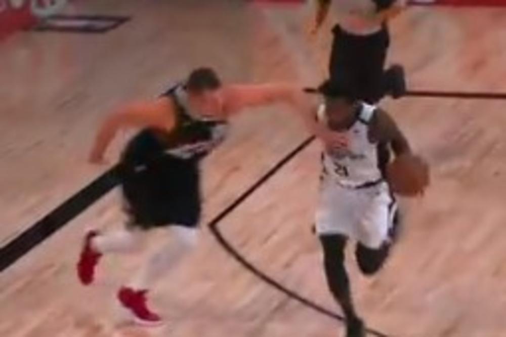 JOKIĆ UDARIO BEVERLIJA USRED UTAKMICE: Čekajte tek da vidite kako je ovaj reagovao... (VIDEO)