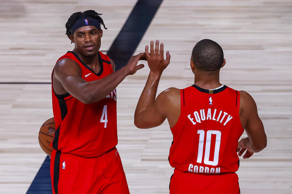 SKANDAL U NBA MEHURU U ORLANDU: Košarkaš priveo u sobu službenicu koja uzima uzorke za test na koronavirusa!