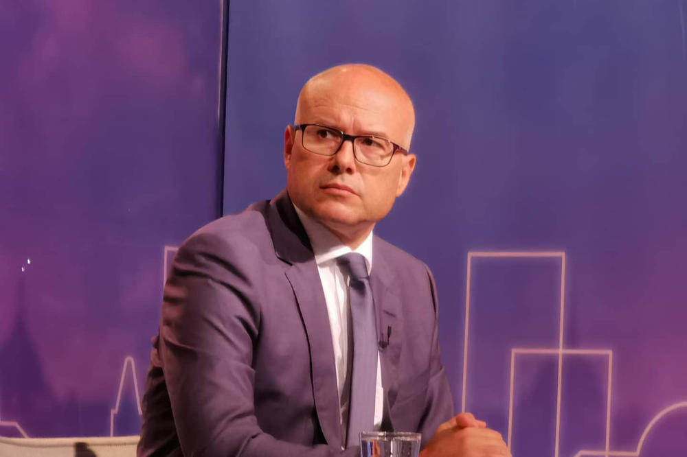 VUČEVIĆ: Ako Nidek dođe u Novi Sad to će biti velika stvar za grad i privredu