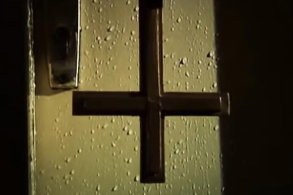 SEKTA IZ BORČE PLJAČKA LJUDE PO SRBIJI: Nude pomoć POZIVAJUĆI SE NA BIBLIJU