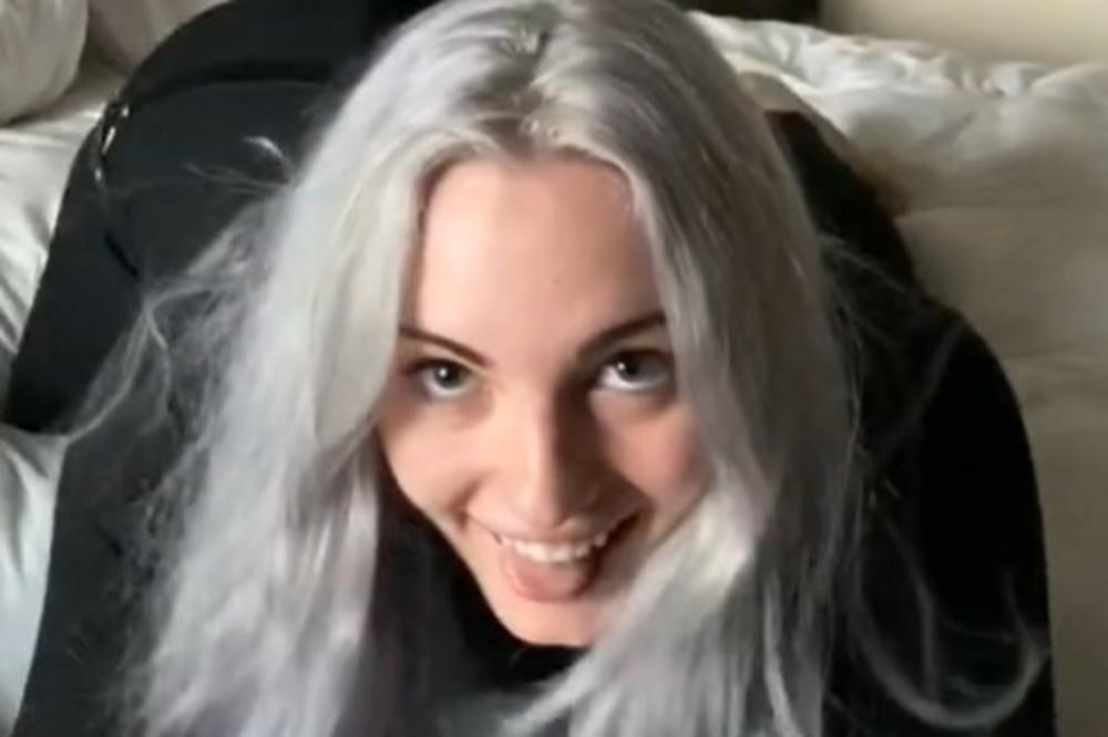 OVA DEVOJKA SE PRETVARA DA JE PAS i tako zarađuje više od 10.000 dolara mesečno! (VIDEO)