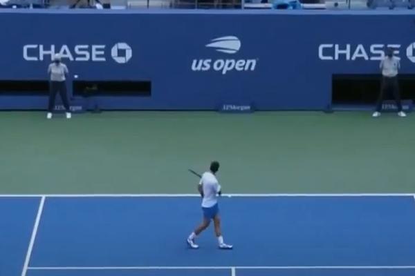 OVAJ SNIMAK SMO SVI ČEKALI: Evo kako je Nole pogodio sudiju! Navijači traže od Đokovića da POKRENE TUŽBU!