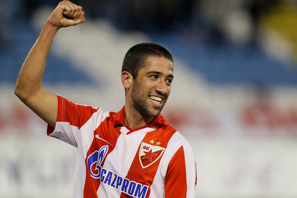 KAKVA VEST! Potpisao Evandro!