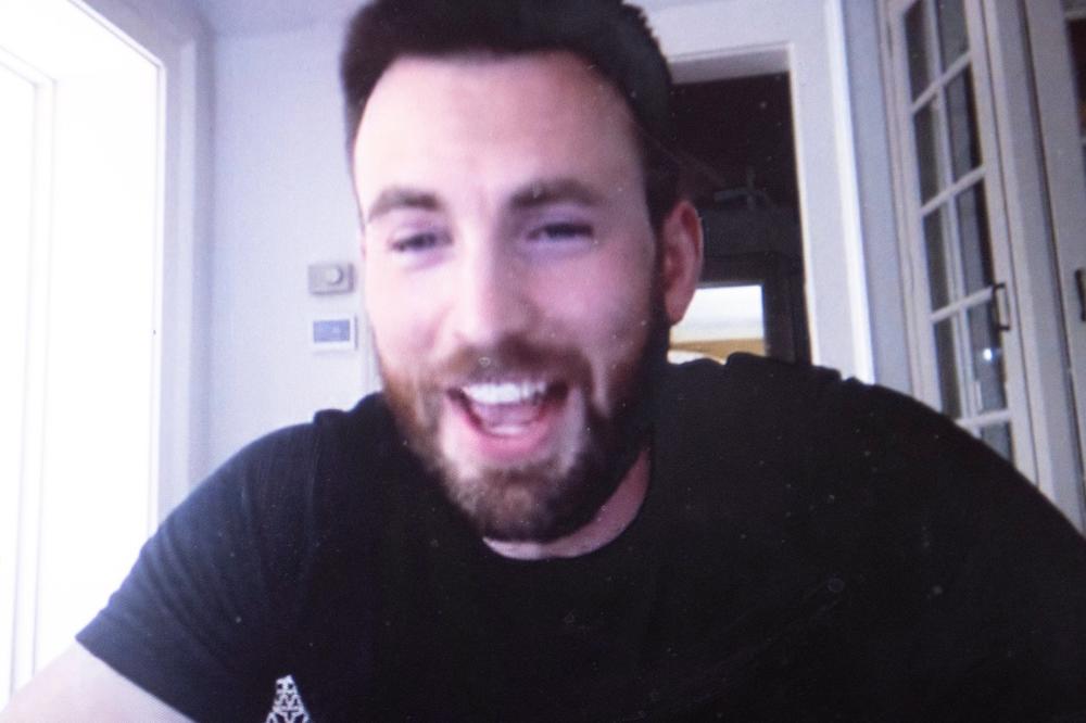 PROSLAVLJENI GLUMAC SLUČAJNO OBJAVIO BLAMANTNU FOTKU POLNOG ORGANA, USLEDILE PROZIVKE! Morate pogledati, SRAMNO