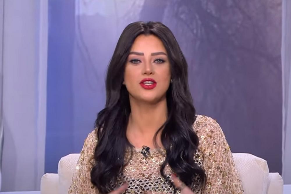 OVO NIJE SMELA DA URADI NI U NAJLUĐEM SNU! Protiv prelepe voditeljke pokrenuta istraga! (VIDEO)