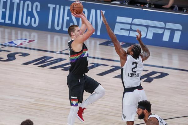 BOGDAN I NEDA: Klipersi, dobrodišli u somborski mikser! A NBA legenda kuka: Jokiću, napravićeš od mene lažova!