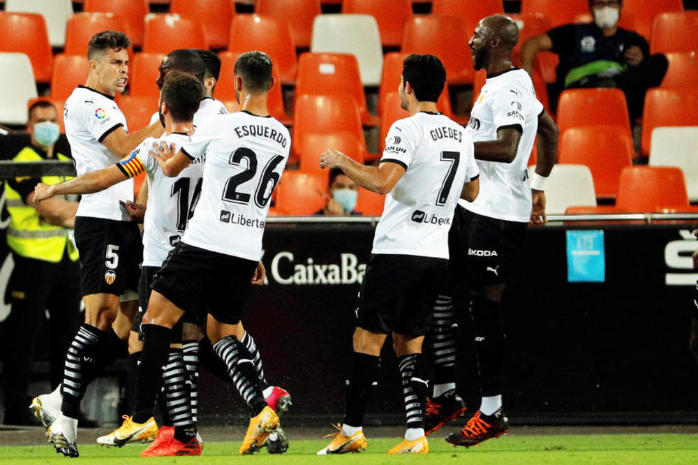 LUDI DERBI VALENSIJE NA STARTU PRIMERE: Račić igrao u velikom preokretu! Golman Valjadolida napravio kiks godine!