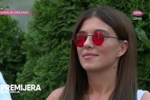 KIJI KOCKAR SE UGOJILA, A POKLONI UDVARAČA NE PRESTAJU DA PRISTIŽU! Jel se to neko zaljubio?