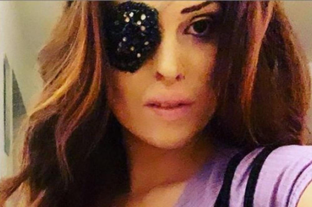 MIS ITALIJE BIVŠI UNAKAZIO LICE KISELIONOM ZBOG LJUBOMORE: Ništa od nje nije ostalo, a sada se opet SLIKALA! (FOTO)