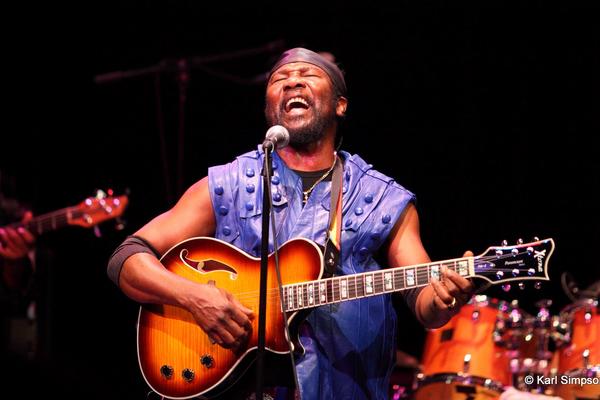 REGE VELIKAN UMRO u 77. godini