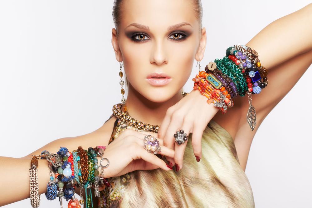 UNIKATNE NARUKVICE NAPRAVLJENE S LJUBAVLJU: Izaberite ručno rađen model koji će vas dodatno krasiti!