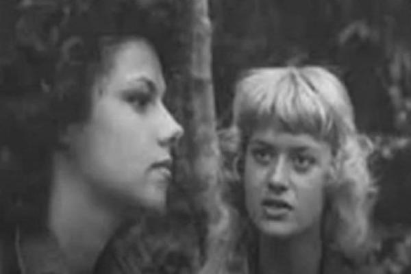 POCEPAO MI JE HALJINU I ODNEO ME U SOBU, PLAKALA SAM I MISLILA SAMO JEDNO: Glumica završila u kandžama moćnika