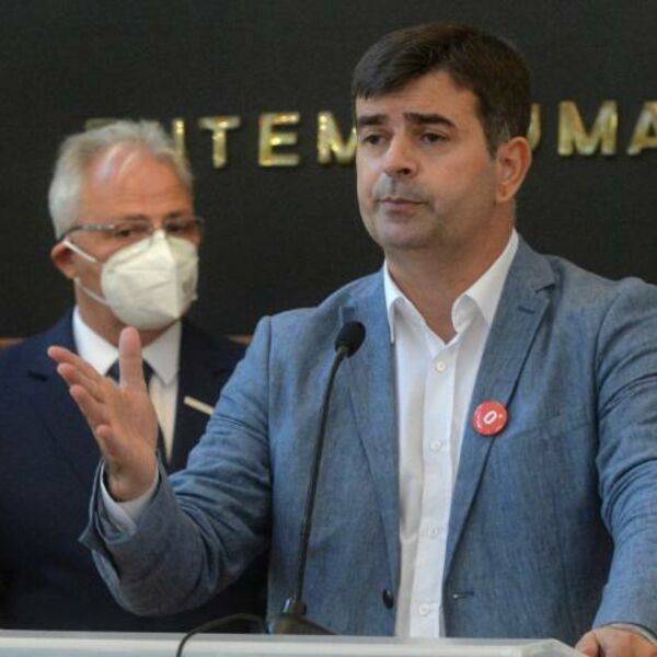 KRIVIM SEBE ZA SMRT SVOJE MAJKE! Ušla u crvenu zonu i tu su nam se putevi ZAUVEK RAZIŠLI! Bolna ispovest dr Đerleka