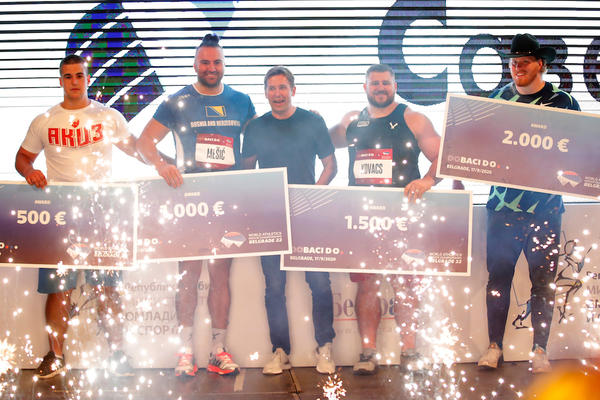 ODRŽAN ATLETSKI SPEKTAKL NA TRGU REPUBLIKE: Olimpijski šampion zamalo pred Srbima da sruši svetski rekord!