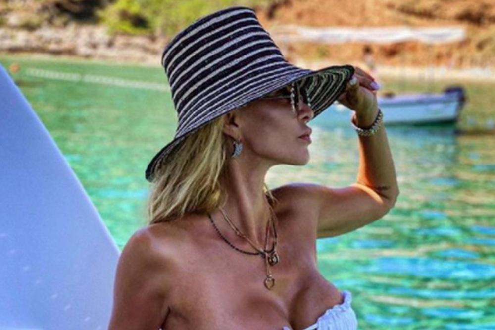 KADA TREBA DA IMAMO SE*S, NJEGA BOLI GLAVA: Sneža Borjan pecnula supruga na pitanje o detaljima iz kreveta!