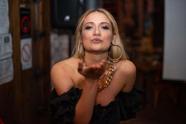 NA PROMOCIJI SINGLA ''ALI ALI''