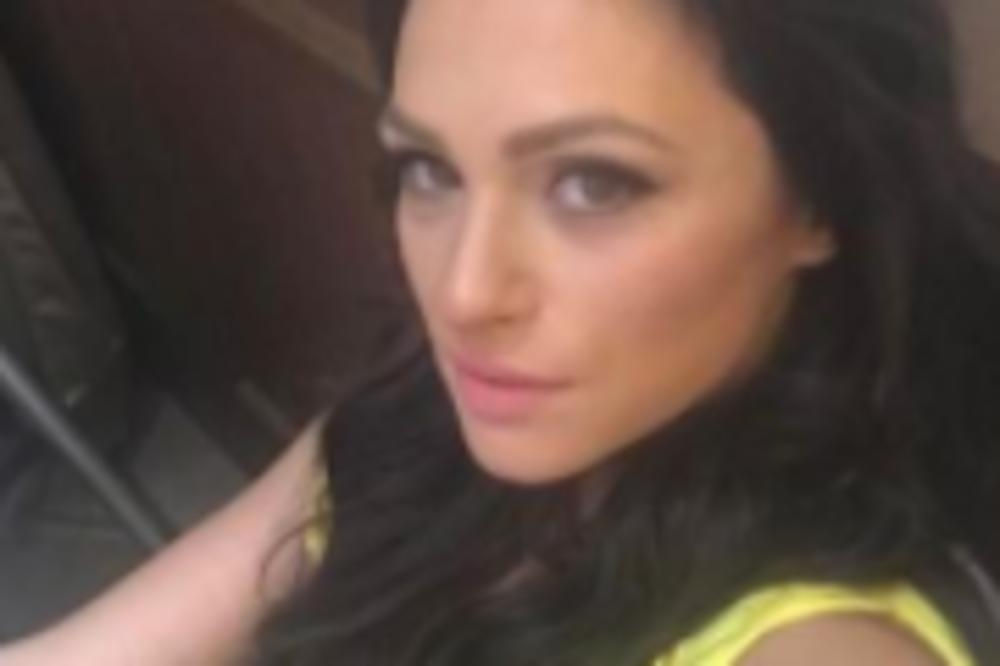 EVO ŠTA JE PRAVA ISTINA, HALJINA LJUPKE STEVIĆ OTKRIVA SVE: Primetićete bizaran detalj, JE LI MOGUĆE? (FOTO)